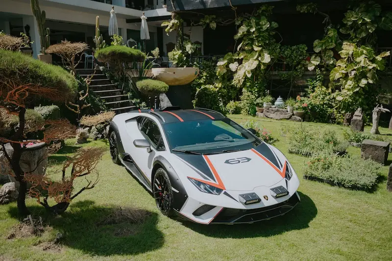 Lamborghini Huracan Sterrato ราคา 26.69 ล้านบาท 