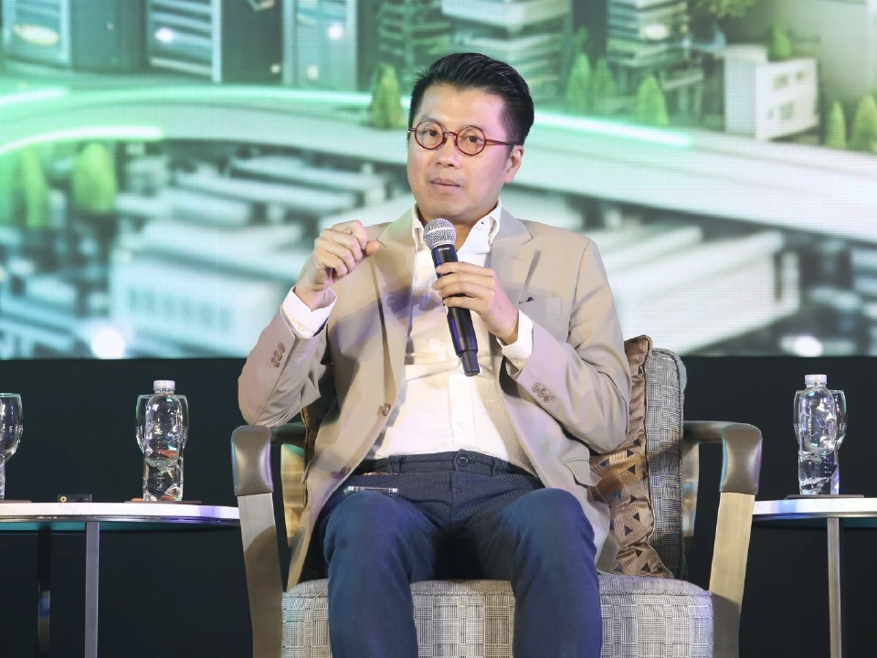 ดร.พันธุ์อาจ ชัยรัตน์ ผู้อำนวยการ สำนักงานนวัตกรรมแห่งชาติ (องค์การมหาชน)