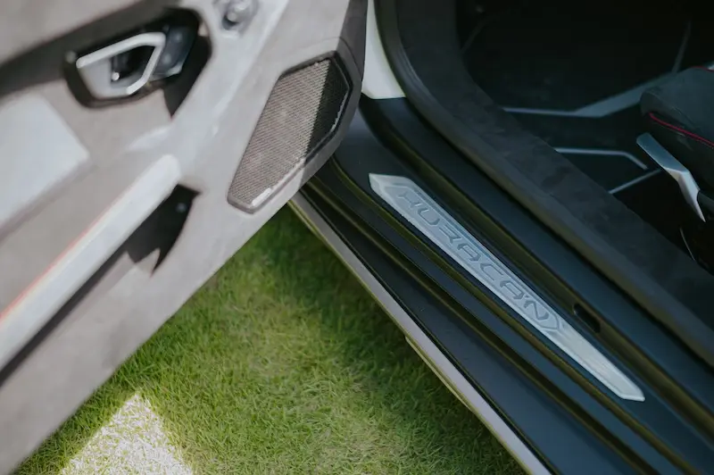 Lamborghini Huracan Sterrato ราคา 26.69 ล้านบาท 
