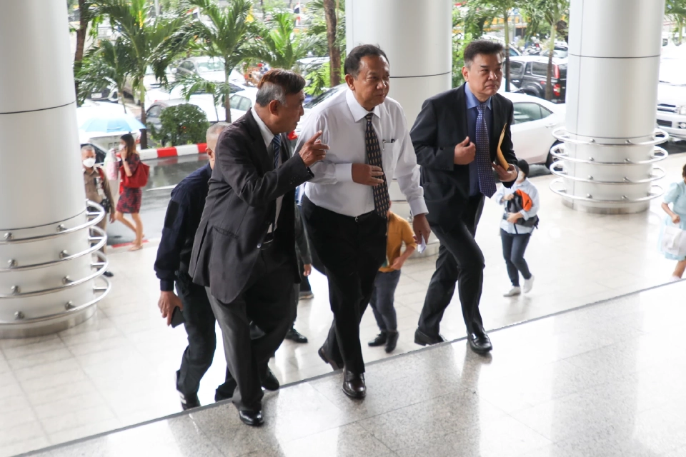 ลุ้นคดีสลายชุมนุม 53 "ธาริต" ยื่นเปลี่ยนองค์ผู้พิพากษาก่อนฟังคำตัดสิน