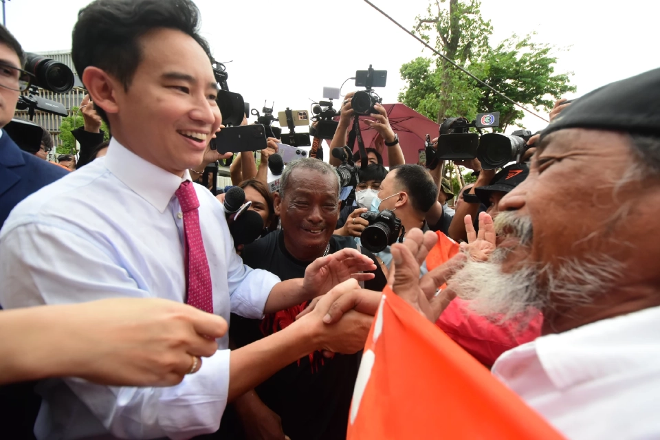 กำลังใจล้นหลาม แต่โอกาสจะได้เป็นนายกฯหรือไม่ ยังต้องรอดูกันต่อไป  