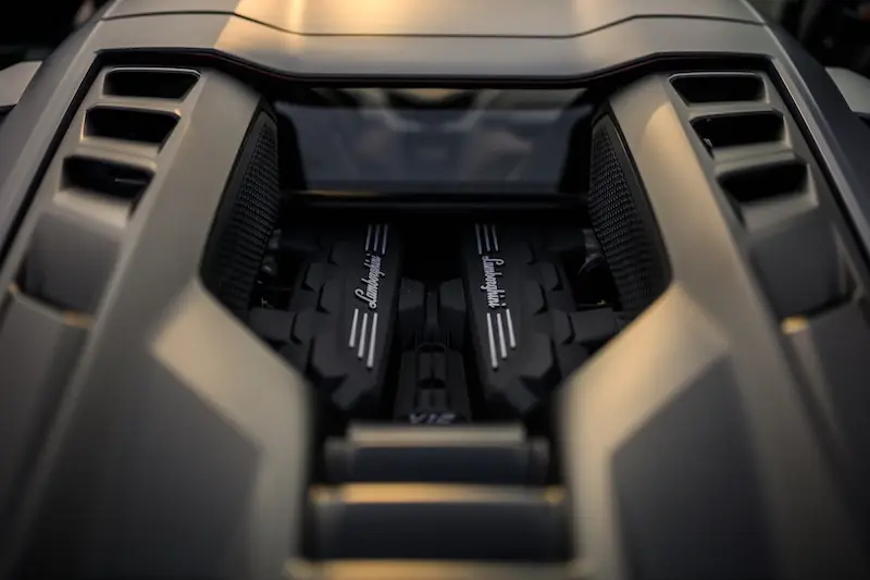 Lamborghini Revuelto ราคา 47.49 ล้านบาท