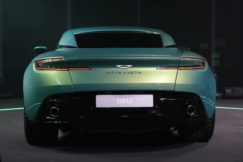Aston Martin DB12 ราคา 21.9 ล้านบาท