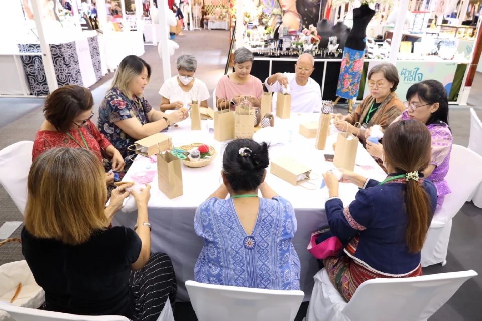 sacit ปลื้มงาน “ฝ้ายทอใจ” คึกคัก สร้างเม็ดเงินสะพัดกว่า 15 ล้านบาท
