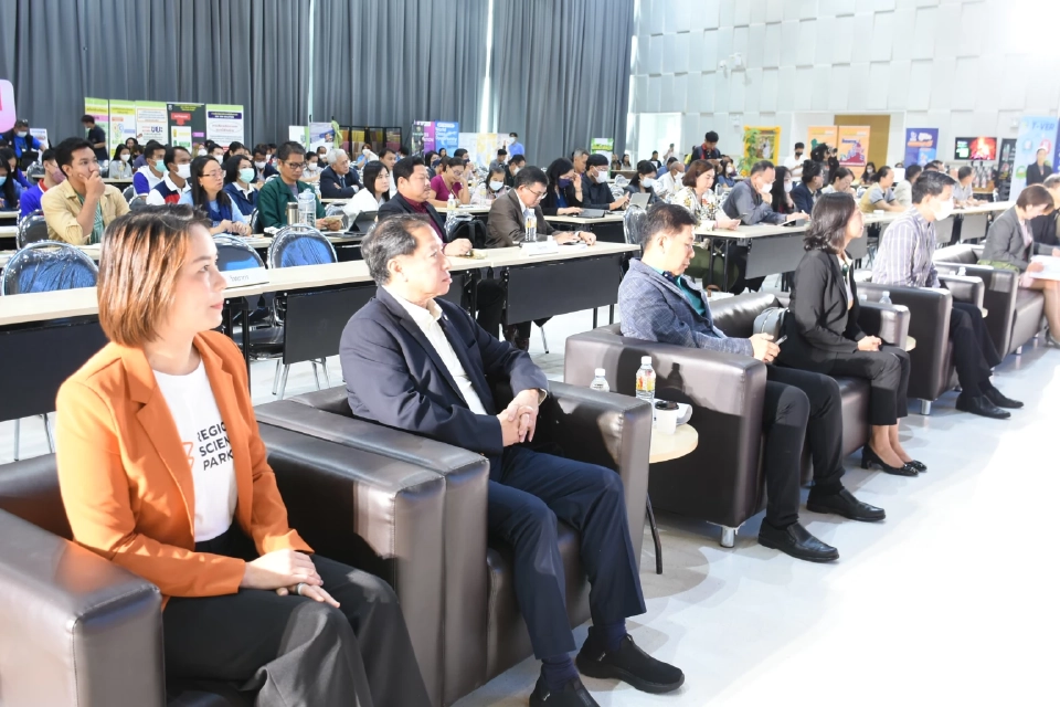 เอกชนโคราชตื่นตัว เร่งแก้ปัญหาสิ่งแวดล้อม  ลดคาร์บอนเป็นศูนย์