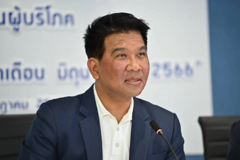 นายธนวรรธน์ พลวิชัย ประธานที่ปรึกษาศูนย์พยากรณ์เศรษฐกิจและธุรกิจ มหาวิทยาลัยหอการค้าไทย