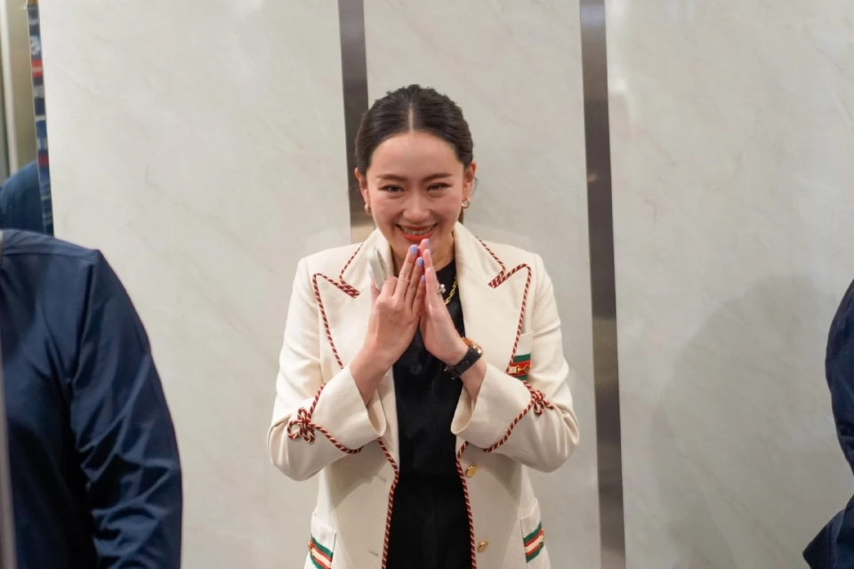 "อุ๊งอิ๊ง" ไม่ปฏิเสธนั่ง "หัวหน้าพรรคเพื่อไทย" ถ้าคนในพรรคอยากให้เป็น