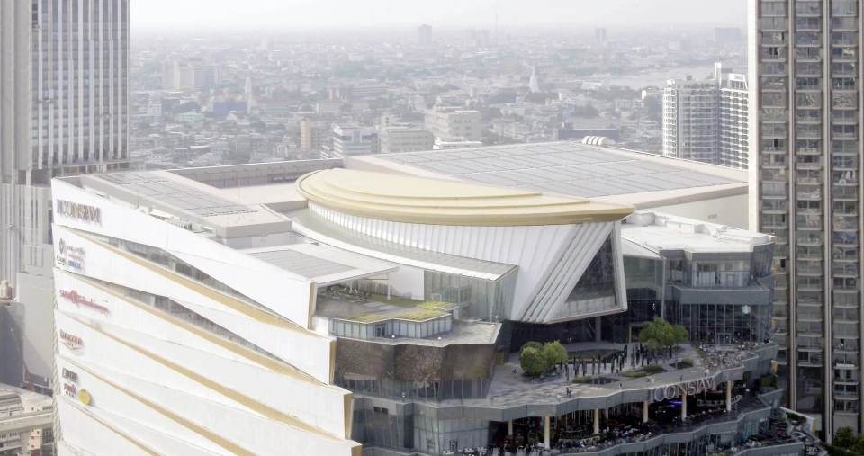 'สยามพิวรรธน์' ปักธงศูนย์การค้าแห่งแรกในไทยใช้พลังงานหมุนเวียน 100%