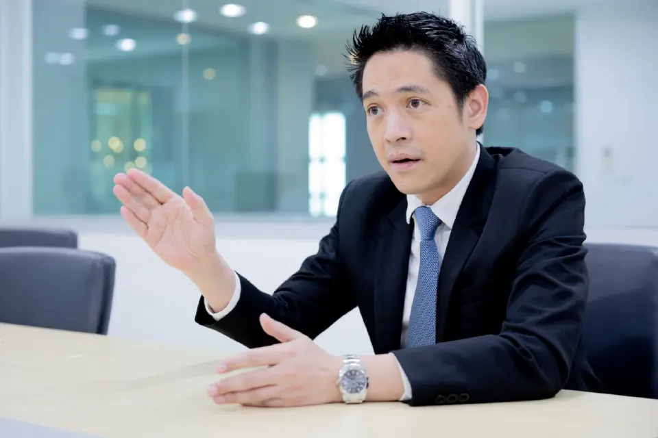 อาจารย์นายแพทย์สยาม ค้าเจริญ ศัลยแพทย์หัวใจและทรวงอก โรงพยาบาลรามาธิบดี