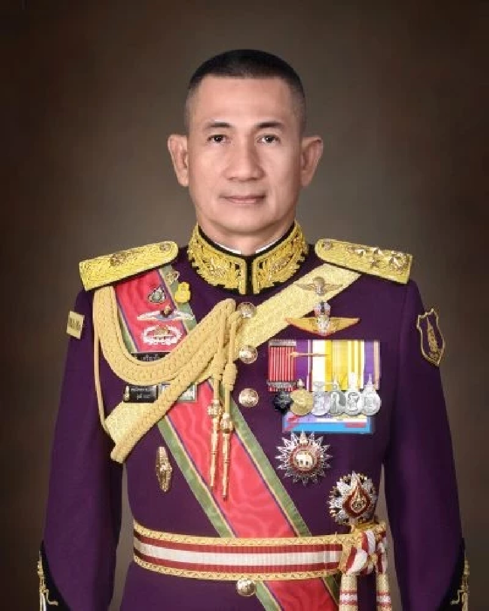  พล.อ.เจริญชัย หินเธาว์ รอง ผบ.ทบ. รักษาการ ผบ.ทบ.