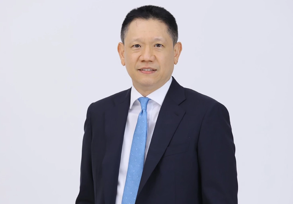 นายลวรณ แสงสนิท อธิบดีกรมสรรพากร