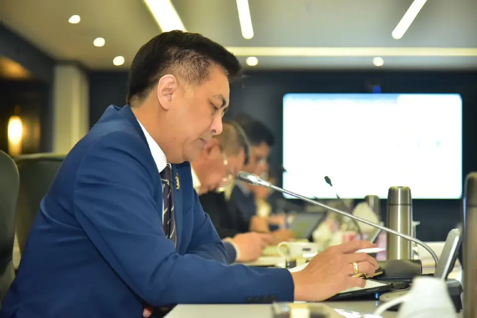 รมช.พณ.นภินทร ถก 12 สถาบันการเงิน ดัน SMEs ไทยโต 40% ของ GDP