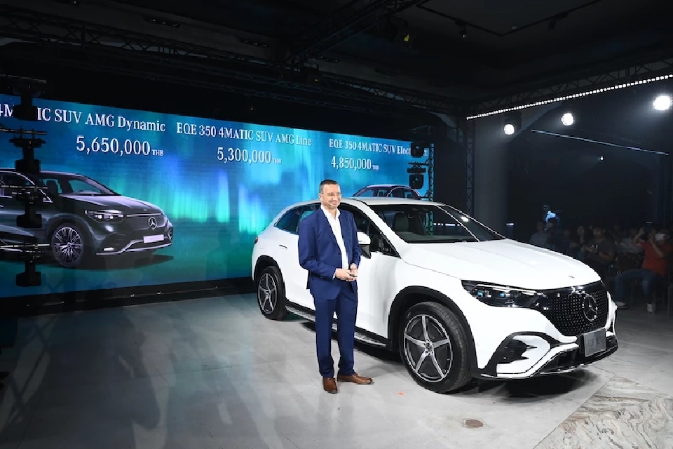 เยอรมันเปิดศึก EV พันธุ์ดุ BMW i5 M60 ปะทะ Mercedes-AMG EQE 53