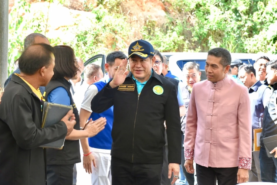 รมว.ธรรมนัส ติดตามการบริหารจัดการน้ำอ่างฯบางเหนียวดำ แหล่งน้ำผลิตประปา