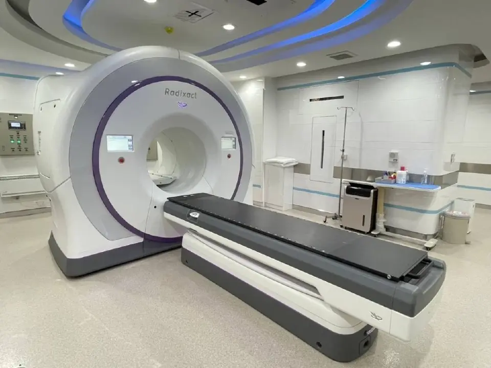เครื่องฉายแสงโทโมเทอราปี (Tomotherapy) โรงพยาบาลมะเร็งอุดรธานี