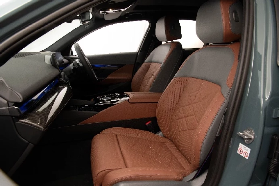 BMW i5 M60 xDrive ราคา 5.599 ล้านบาท