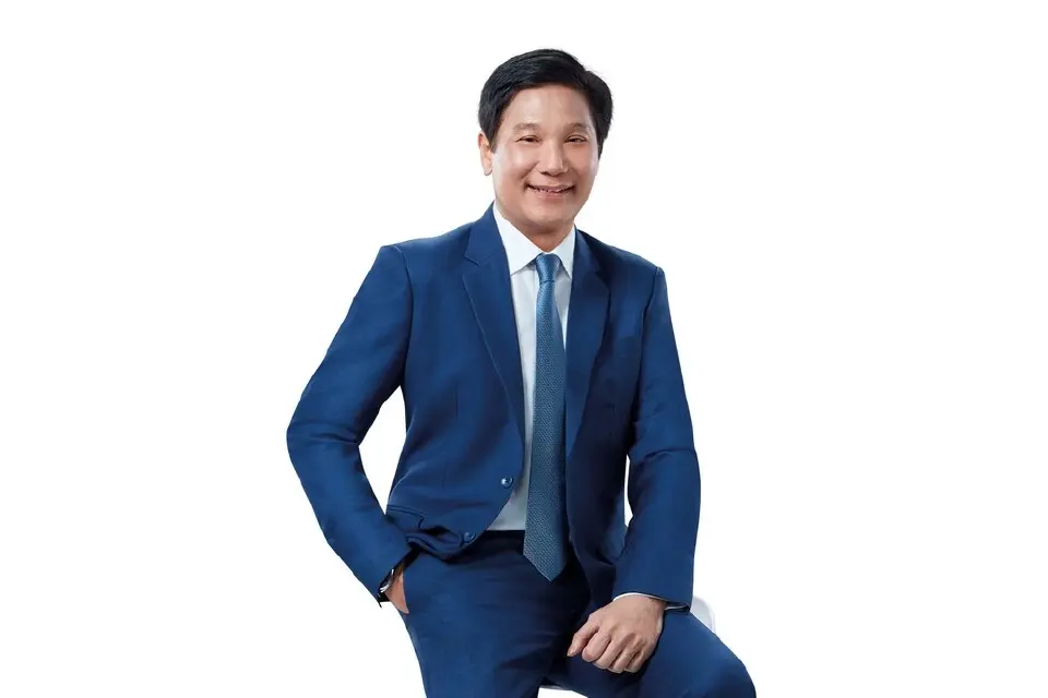 นายดิษทัต ปันยารชุน ประธานเจ้าหน้าที่บริหาร บริษัท ปตท. น้ำมันและการค้าปลีก จำกัด (มหาชน)
