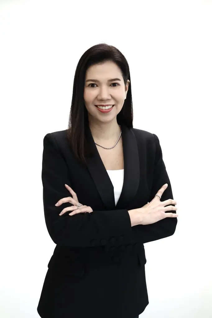 นางสาวริศรา เจริญพานิช 