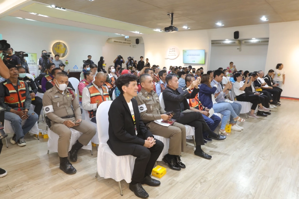 ดันสาทร ถนนปลอดอุบัติเหตุ สสส.-กทม. หนุนเครือข่าย เป็นหูเป็นตาเพื่อสังคม