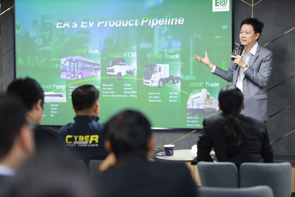 'อมิตา เทคโนโลยี (ประเทศไทย)' เปิดโรงงานต้อนรับผู้เข้าอบรมหลักสูตร WOW รุ่น 3