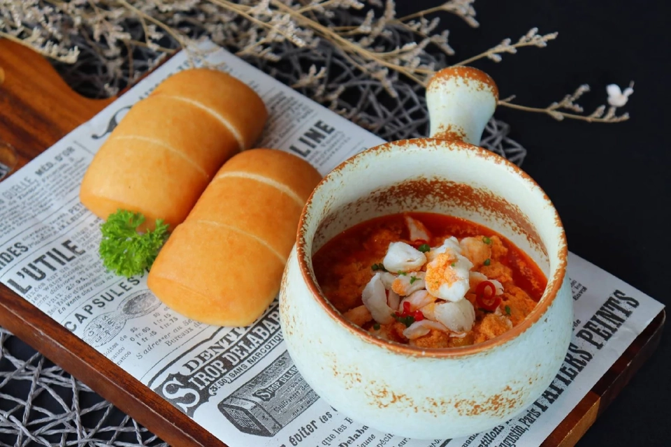 “Culinary Canvas” เมนูซิกเนเจอร์ TOP CHEF โรงแรมฮอลิเดย์ อินน์ ศรีราชา