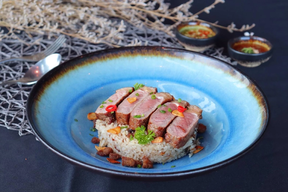 “Culinary Canvas” เมนูซิกเนเจอร์ TOP CHEF โรงแรมฮอลิเดย์ อินน์ ศรีราชา