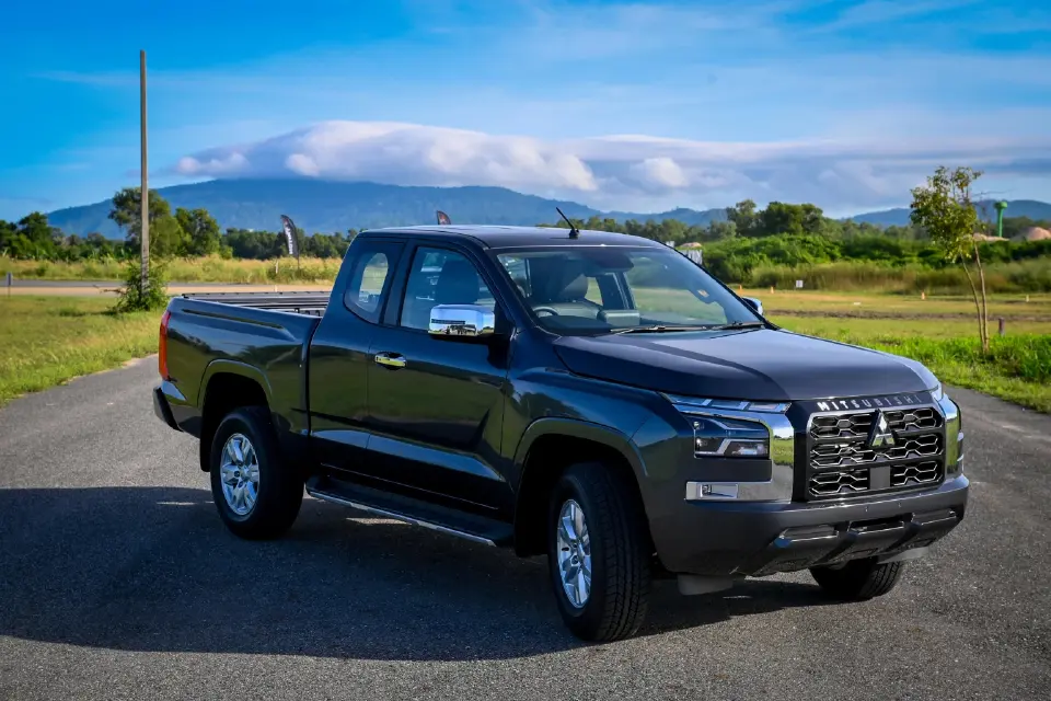 รถกระบะออล-นิว มิตซูบิชิ ไทรทัน