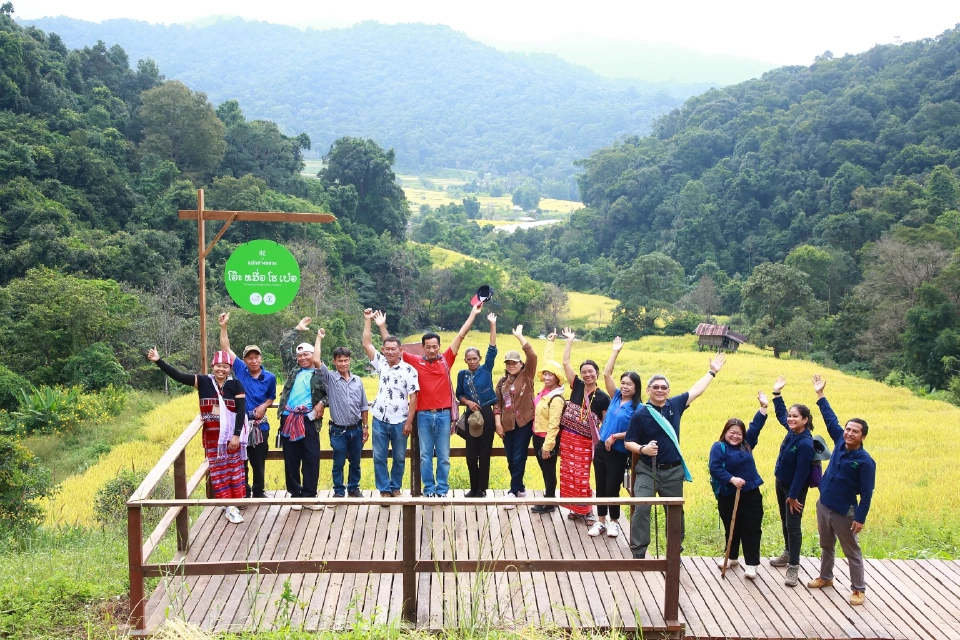 เอ็กโก กรุ๊ป และมูลนิธิไทยรักษ์ป่า ส่งมอบ “เส้นทางศึกษาธรรมชาติผาดอกเสี้ยว”