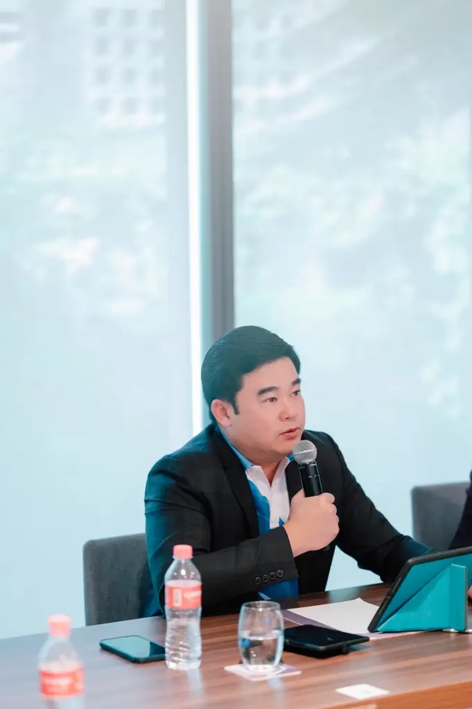นายณัฐพงศ์ แก้วตระกูลพงษ์ Managing Director บริษัท ปตท. (กัมพูชา) จำกัด (PTTCL)