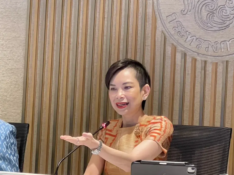 นางสาวชญาวดี ชัยอนันต์ ผู้ช่วยผู้ว่าการ สายองค์กรสัมพันธ์ ธนาคารแห่งประเทศไทย 