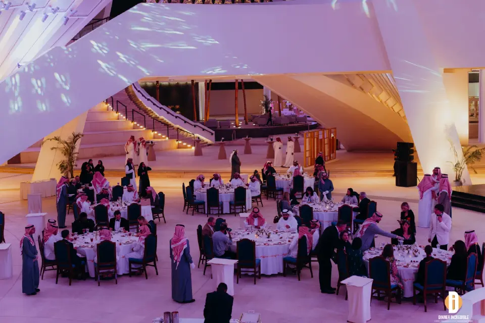 Silver Voyage Club เนรมิตเอกซ์คลูซีฟดินเนอร์ ครั้งแรกกลางทะเลทรายซาอุฯ