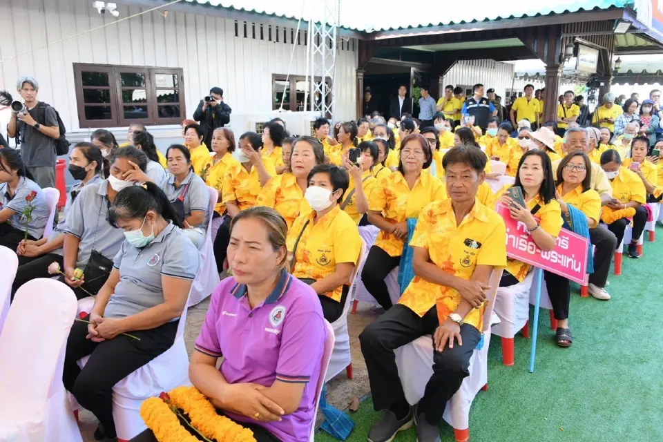 นายกฯ ขนทัพ รมต. เสริมแกร่งพัฒนาเมืองกาญจน์