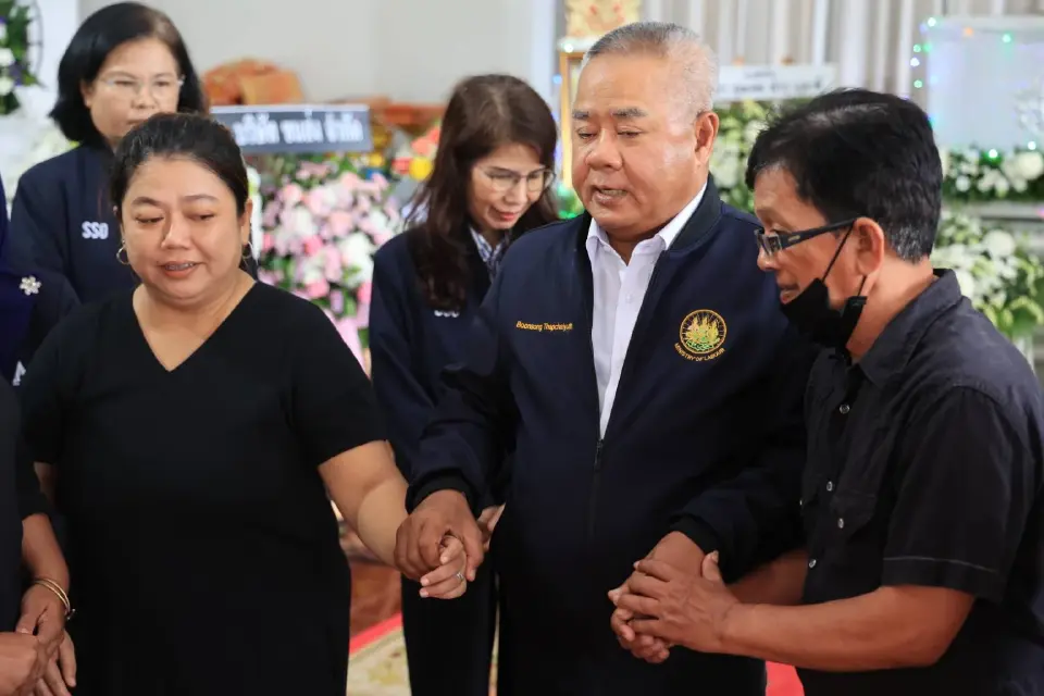 รมว.แรงงาน มอบหมาย “บุญสงค์” เร่งเยียวยาเหยื่อทัวร์มรณะ