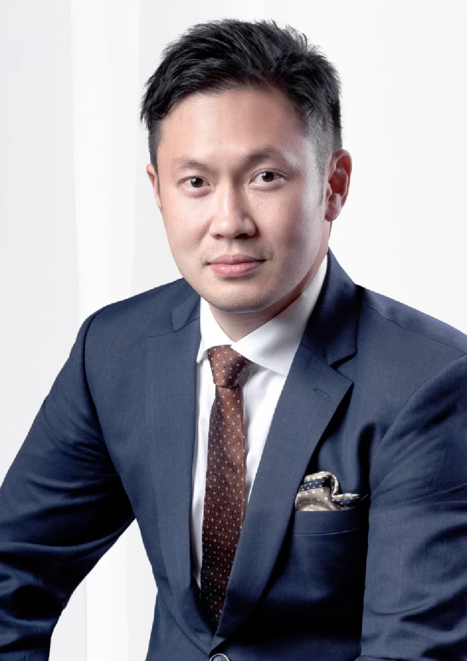 นายปริทัศน์ เพชรอำไพ รองกรรมการผู้จัดการ บริษัท เมืองไทย แคปปิตอล จำกัด (มหาชน) 