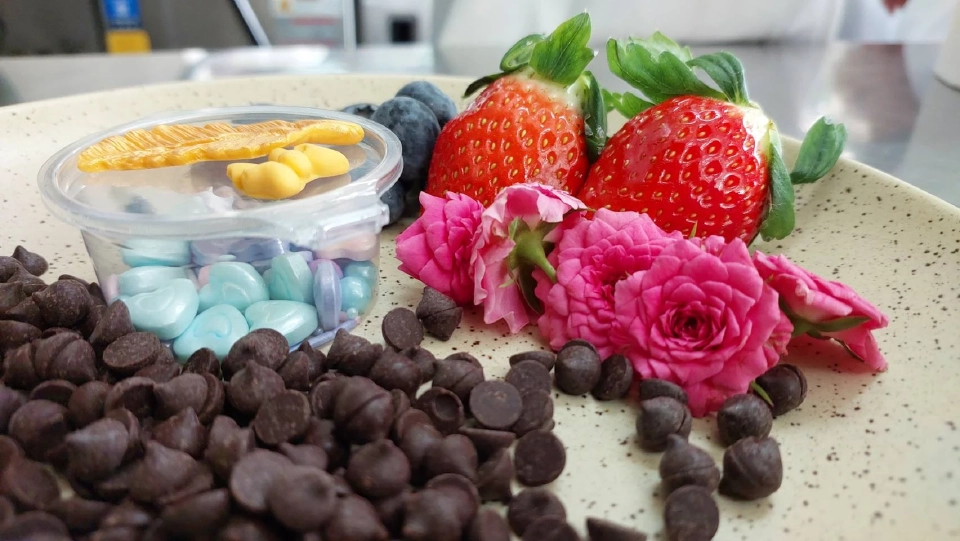 ส่องเมนู "ดาร์คช็อก" ทะลุจอจากหนัง Wonka ผลงานนักศึกษา DPU