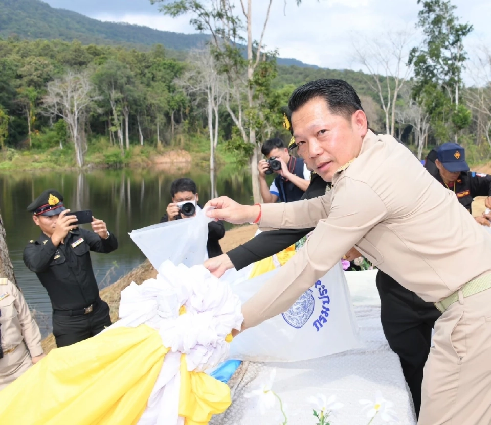 องคมนตรี ขับเคลื่อนโครงการอันเนื่องมาจากพระราชดำริในพื้นที่ จ.เชียงราย