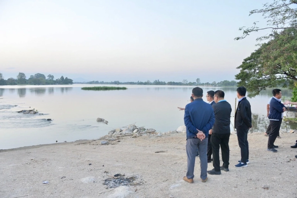 กรมชลฯ เร่งซ่อมแซมฝายชั่วคราวกั้นแม่น้ำปิง จังหวัดกำแพงเพชร