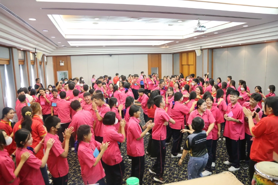 วิทยาลัยนานาชาติ DPU เผยจีนแห่ลงทุนไทย ปลุกเด็กมัธยมหันเรียนภาษาจีนพุ่ง