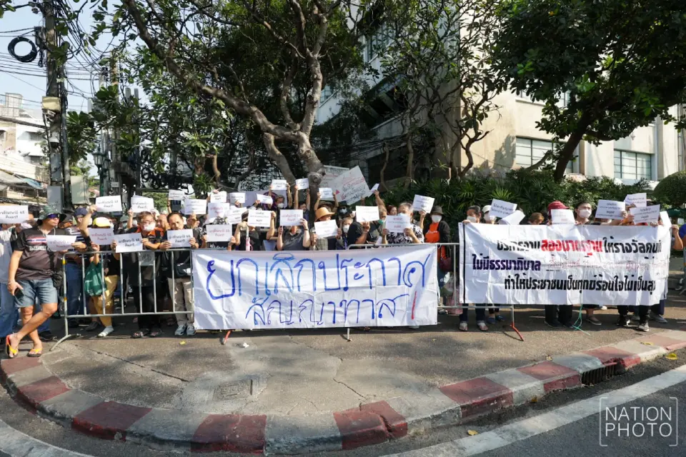 จตุจักรเดือด ผู้ค้าสุดทน ยื่น 4 ข้อ จี้ กทม.หยุดบริหารตลาดเอื้อกลุ่มทุน