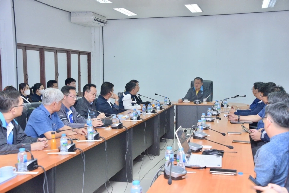 กรมชลฯ เร่งซ่อมแซมฝายชั่วคราวกั้นแม่น้ำปิง จังหวัดกำแพงเพชร