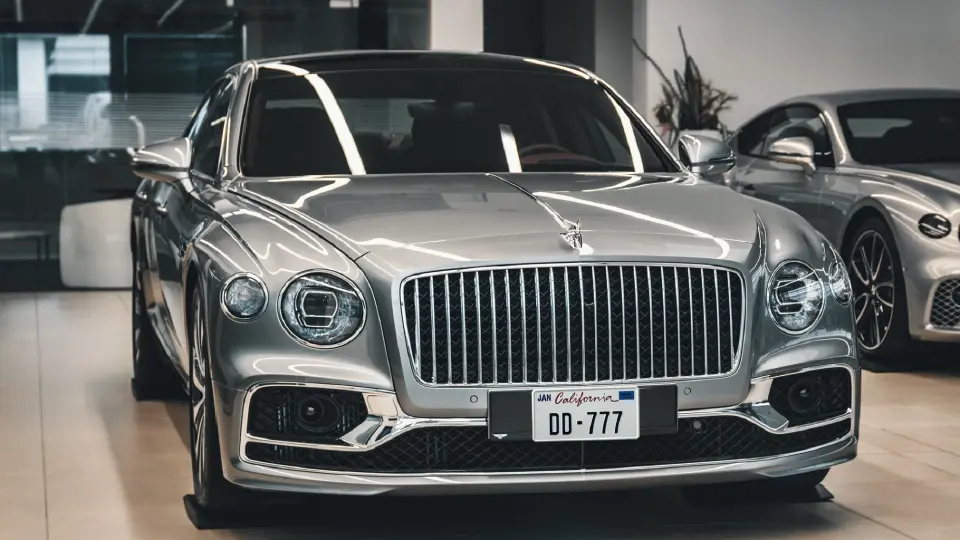 Bentley Flying Spur First Edition W12