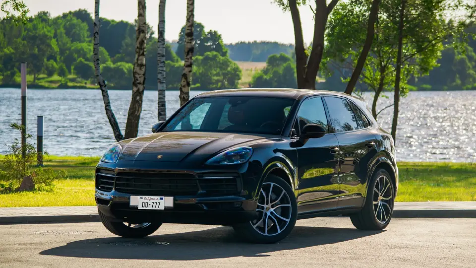 Porsche Cayenne Platinum Edition