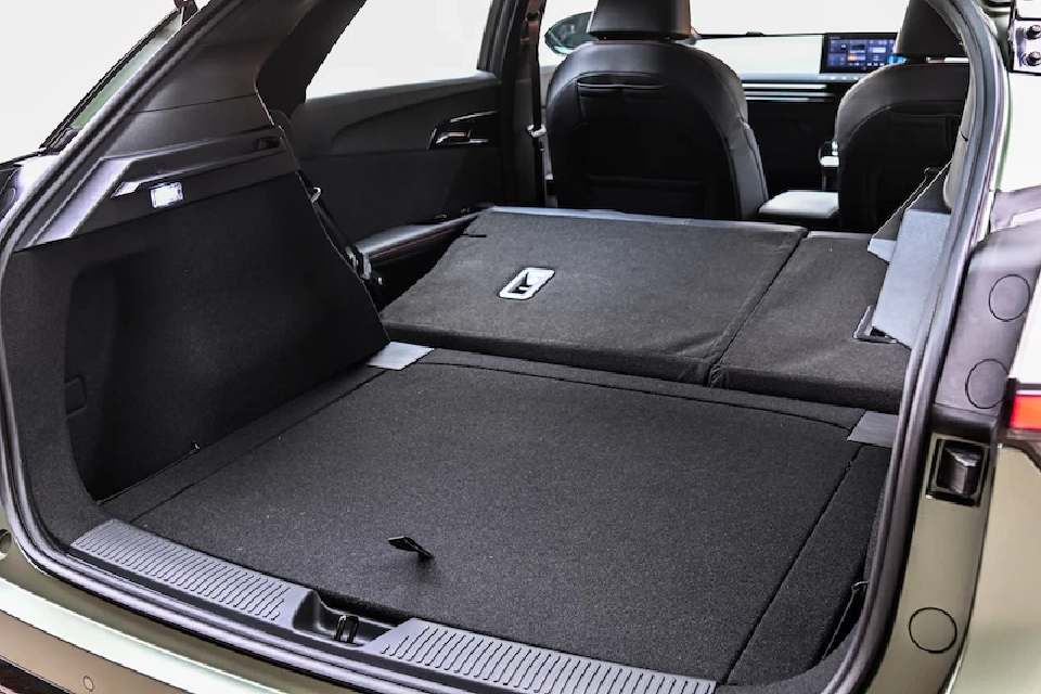 รีวิว MG4 XPOWER