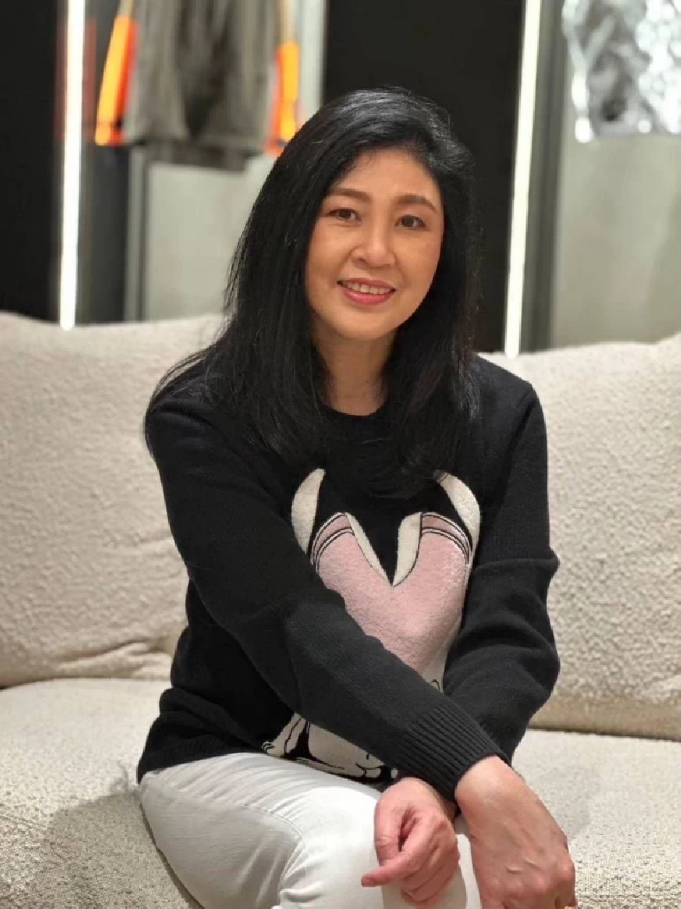 นางสาวยิงลักษณ์ ขินวัตร