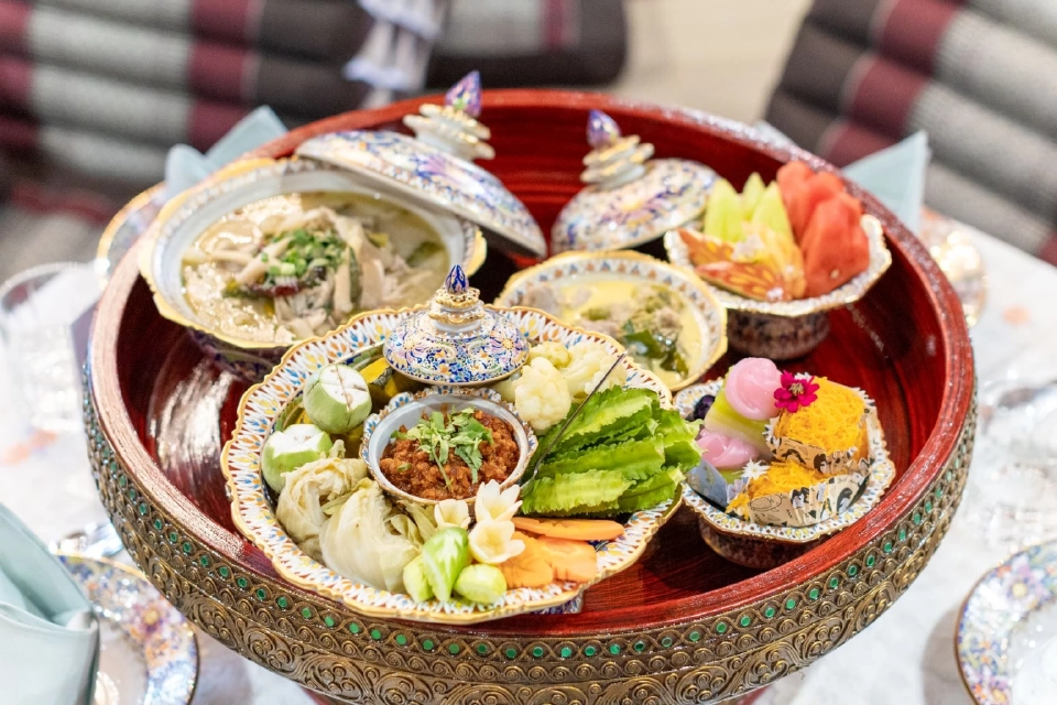 รังสรรค์ เรือนภรณ์ภักดี เล่าเรื่องศิลปวัฒนธรรม ประเพณี