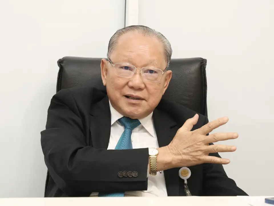 นายสังศิต พิริยะรังสรรค์ สมาชิกวุฒิสภา
