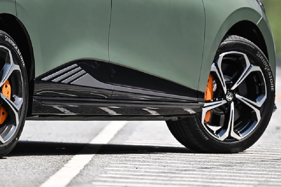 รีวิว MG4 XPOWER