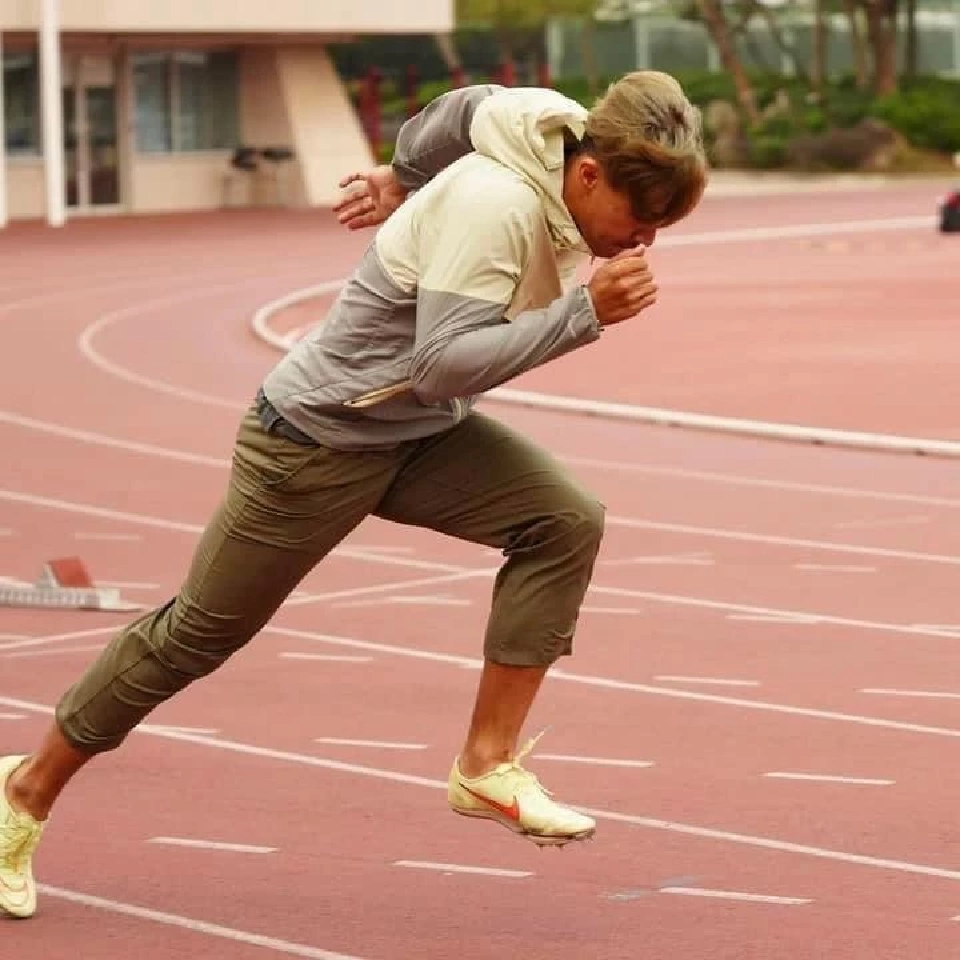 “ต้า” สรอรรถ คว้าเหรียญทอง วิ่ง 100 เมตรชาย ในศึกกรีฑาฮ่องกง 2024