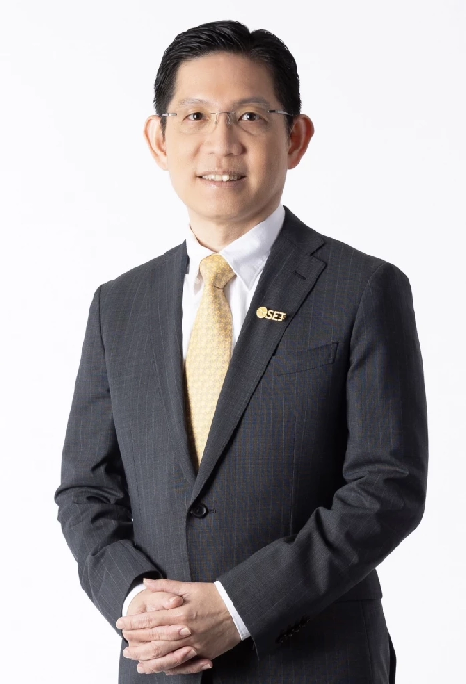 นายรองรักษ์ พนาปวุฒิกุล รองผู้จัดการ หัวหน้าสายงานกฎหมาย และหัวหน้ากลุ่มงานเลขานุการองค์กรและกำกับองค์กร ตลาดหลักทรัพย์แห่งประเทศไทย