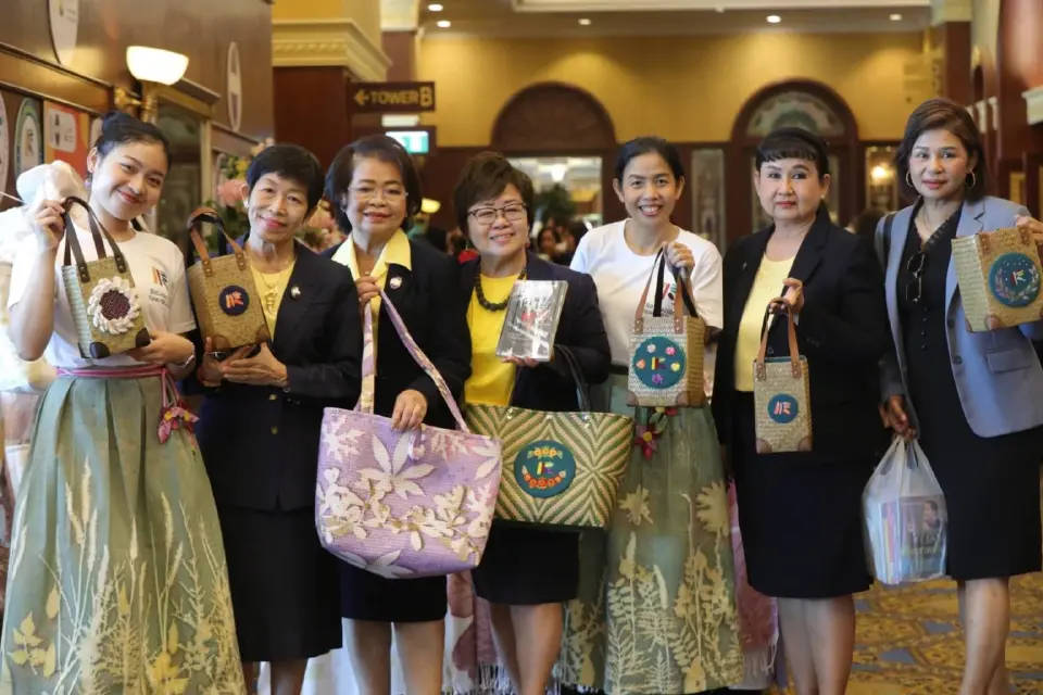มูลนิธิตลาดหลักทรัพย์ฯ หนุนห้องสมุดประชาชน สร้างอาชีพที่สอง-เพิ่มรายได้
